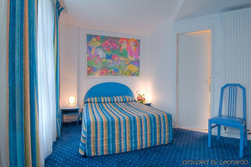 Croix De Malte Hotel Paris Bilik gambar