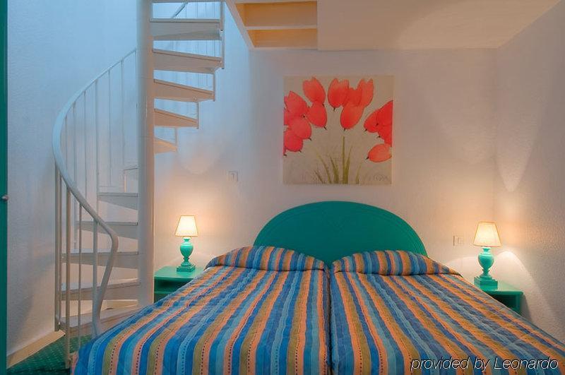 Croix De Malte Hotel Paris Bilik gambar